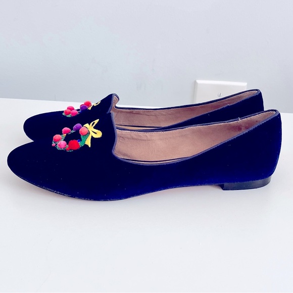 Talbots Navy Velvet Christmas Wreath Flats, Size 9 - Picture 4 of 7